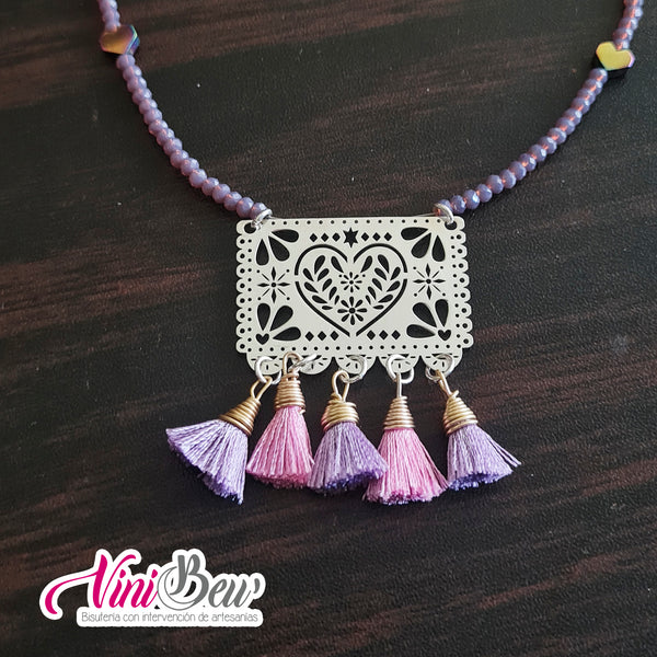 Papel Picado Corazón con motitas