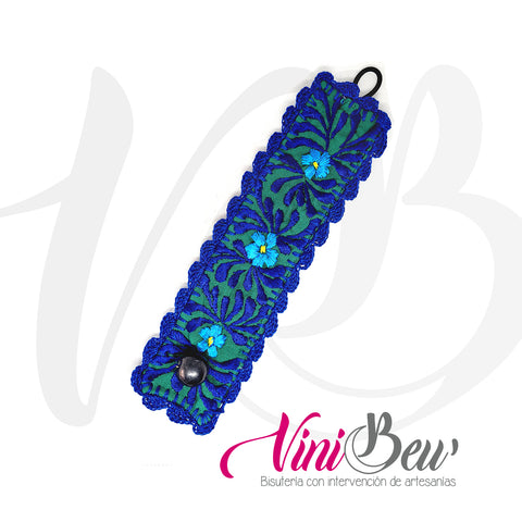 Brazalete Bordado